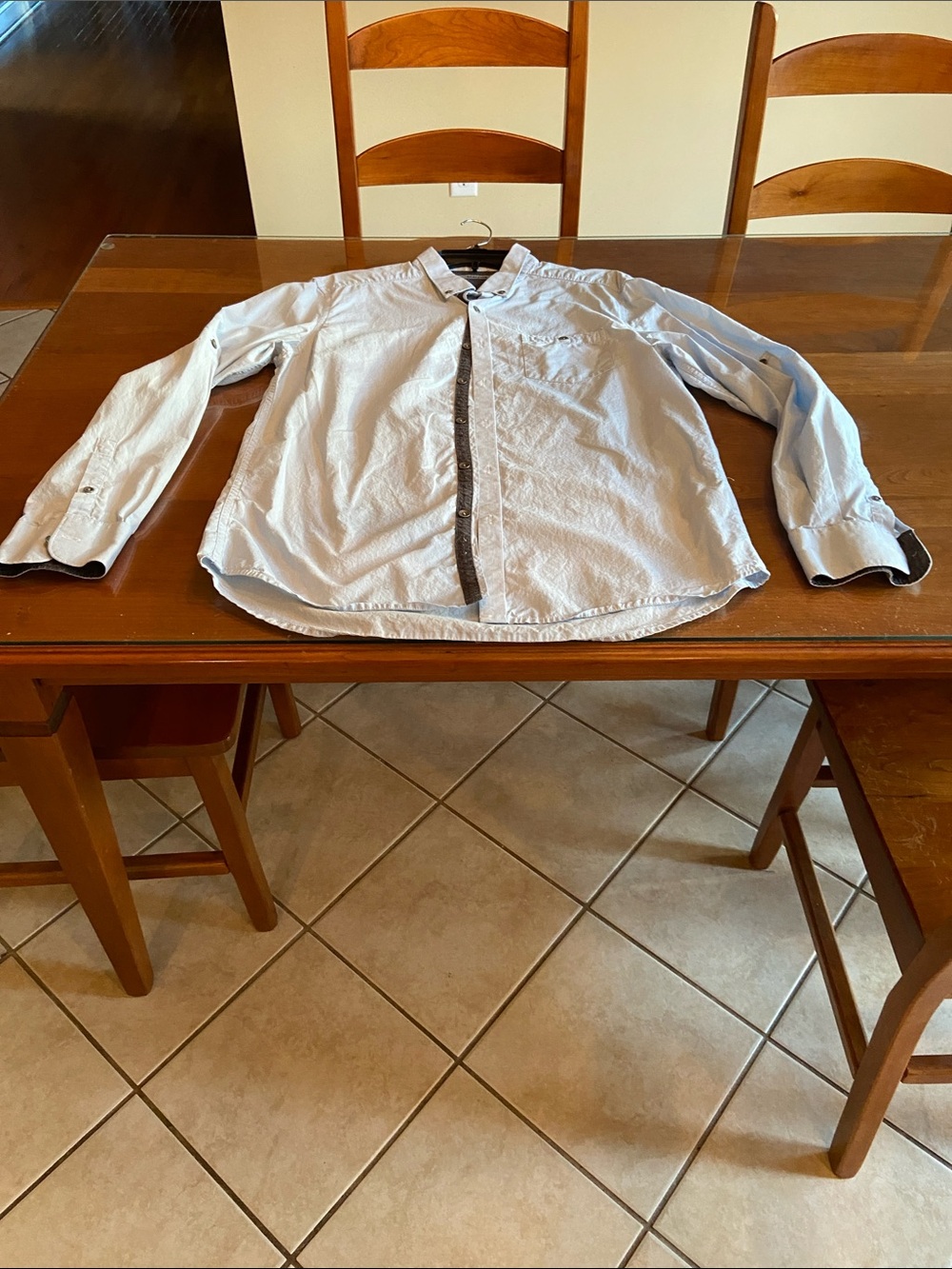 Kenneth Cole Reaction Light Blue Long-Sleeve Button-Down Shirt. Cotton. NWOT. M